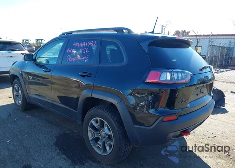 2019 Jeep Cherokee Trailhawk 4X4 from USA, damaged, VIN 1C4PJMBX2KD385229